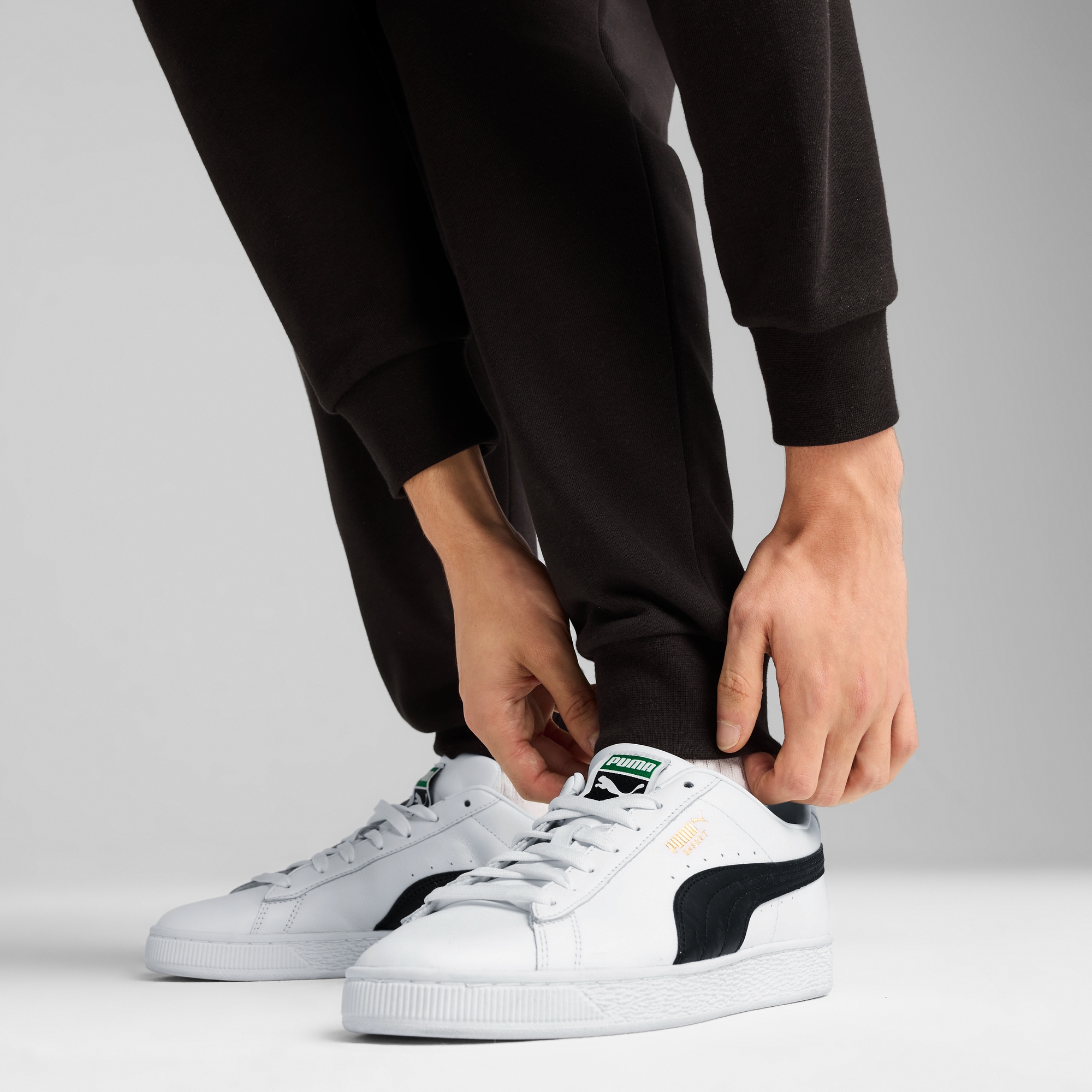 PUMA Trainingsanzug »ESS SWEAT SUIT TR« 2 Stk. tlg. Bequemer Casual Jogginganzug
