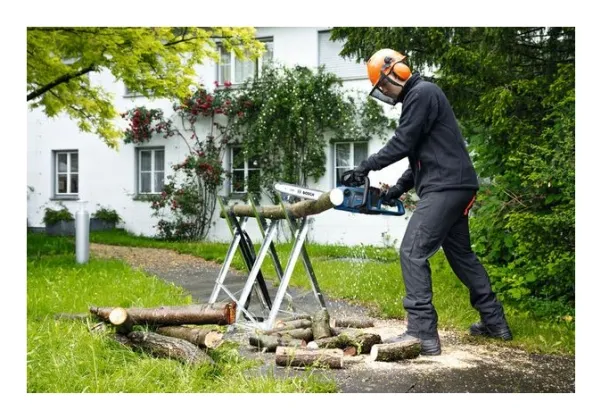 Akku-kædesav Bosch GKE 18V-40 uden batteri 40 cm - SOLO