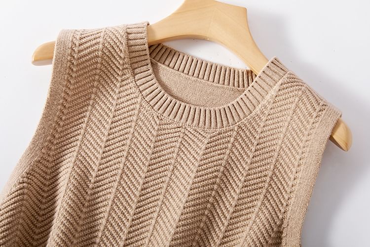 YARU - Effen vest met ronde hals