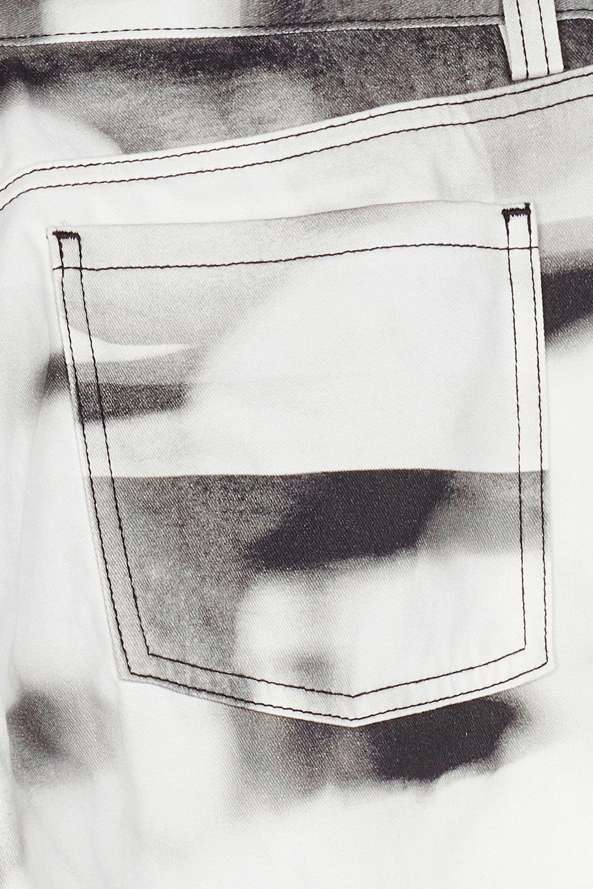 RAGGED PRIEST Jean XRAY Noir