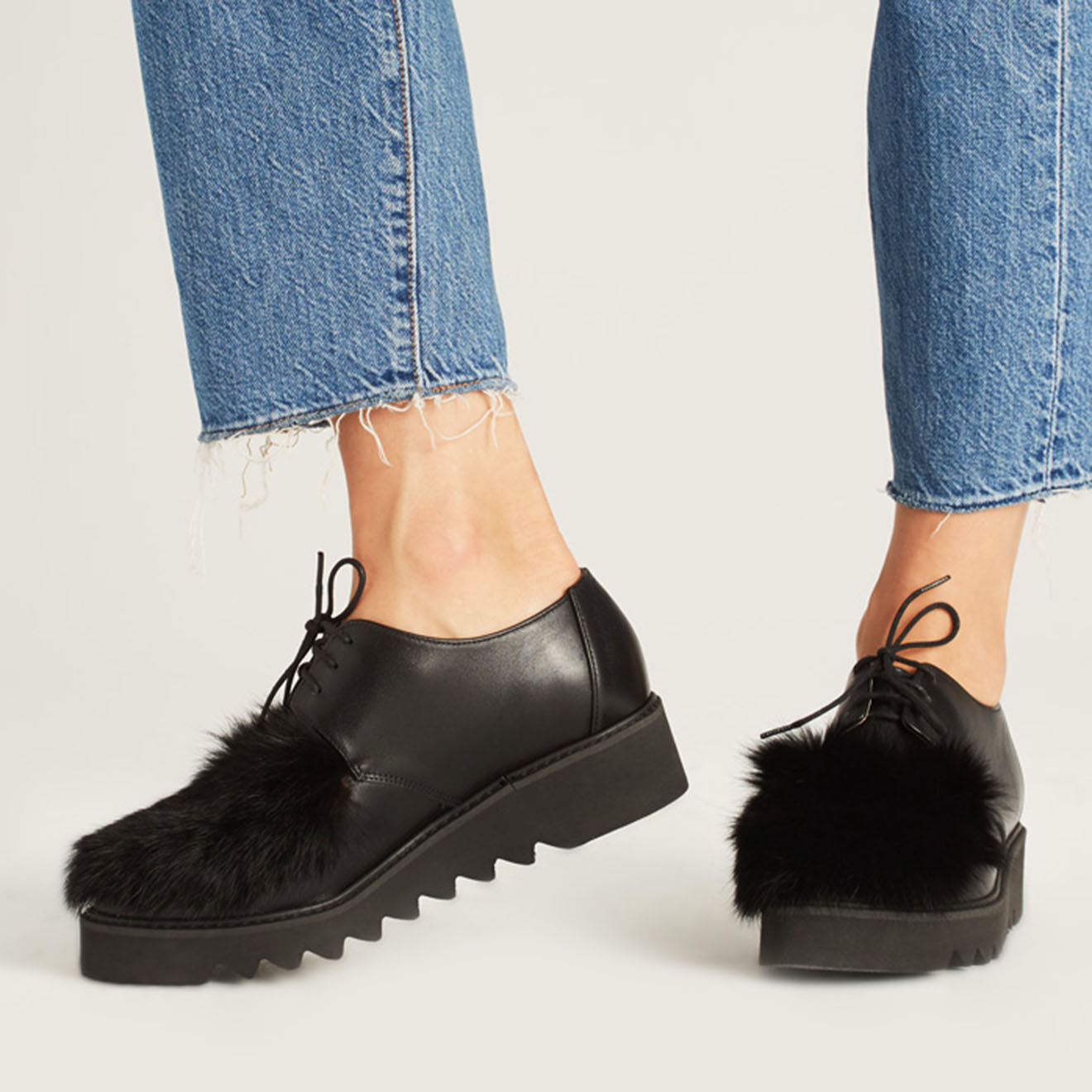 L37 Derbies en Cuir & fourrure de lapin Cosmic Girl noires