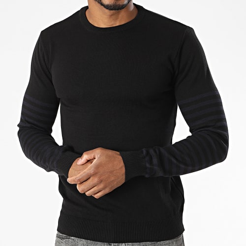 Pull AVP-163 Noir