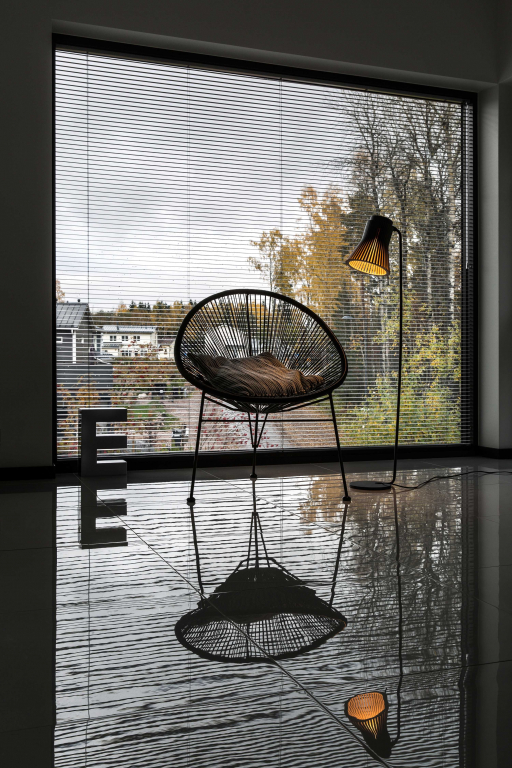 Secto Design Petite 4610 vloerlamp wit/naturel berk