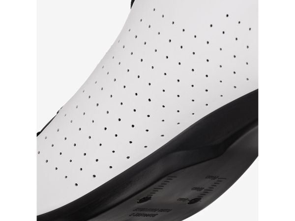 Fizik Vento Omna Road Cykelsko, White/Black