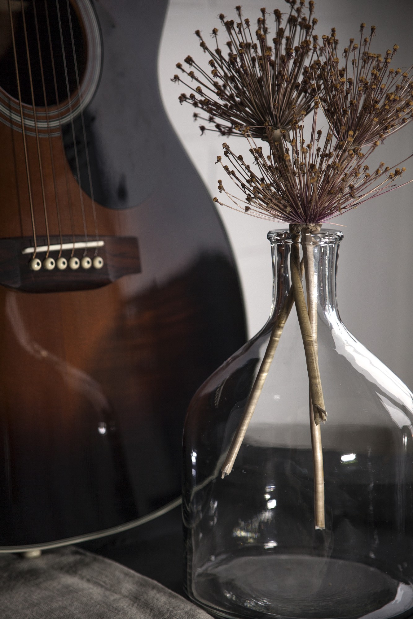 Glasflasche 'Clarté', Ø 16 cm, H 24 cm von fischer's lagerhaus