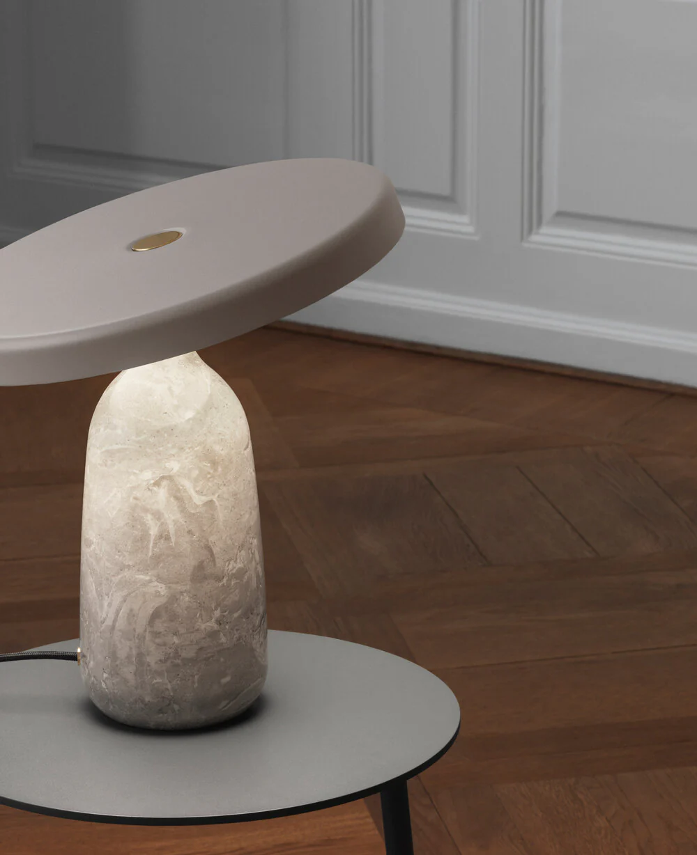 Normann Copenhagen  Eddy bordlampe EU, grå, marmor - H33,6/Ø32 cm