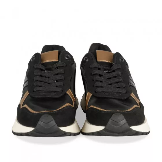 Baskets NOIR MERRY SCOTT