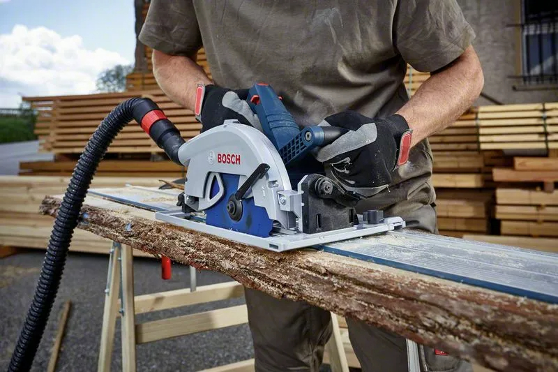 Bosch Combo Kit 3 18V Tools: GSB 18V-110C + GKS 18V-68GC + GSA 18V-28 + 1 4.0 AH Battery (PROCORE) + 2 5.5 AH Batteries (PROCORE) + GAL 1880CV (L) Professional