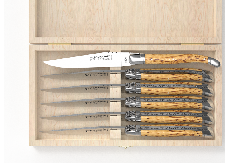 Service de 6 couteaux Laguiole avec un manche en bois de bouleau et mitres en acier inoxydable