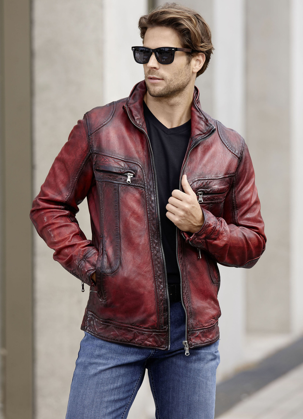 Lederkurzjacke mit Brusttaschen