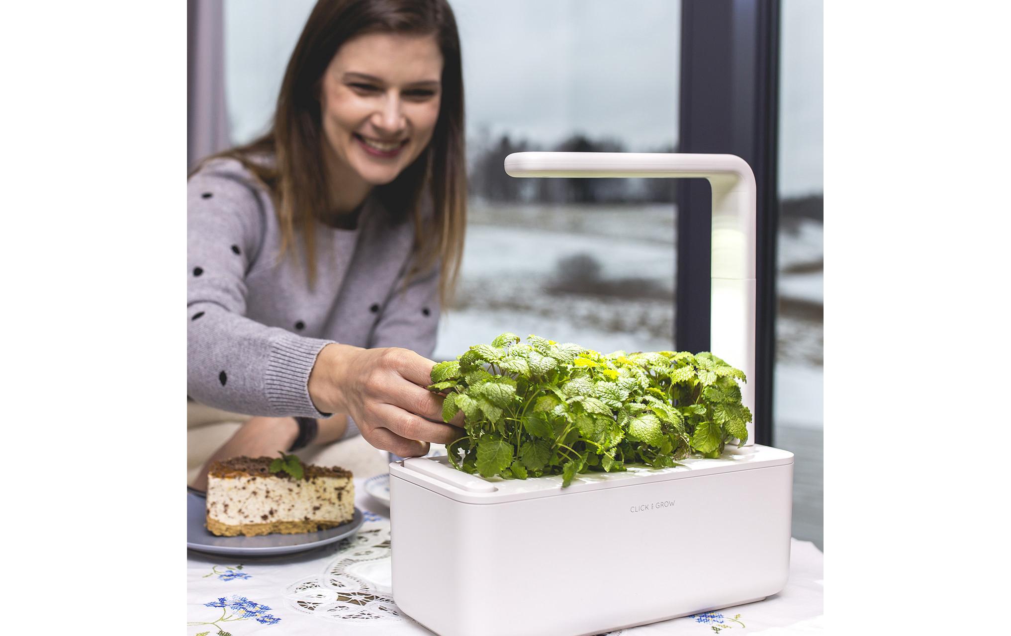 Kräutertopf Smart Garden 3 WeissZüchten Sie Küchenkräuter und andere Pflanzen bequem in der eigenen Wohnung