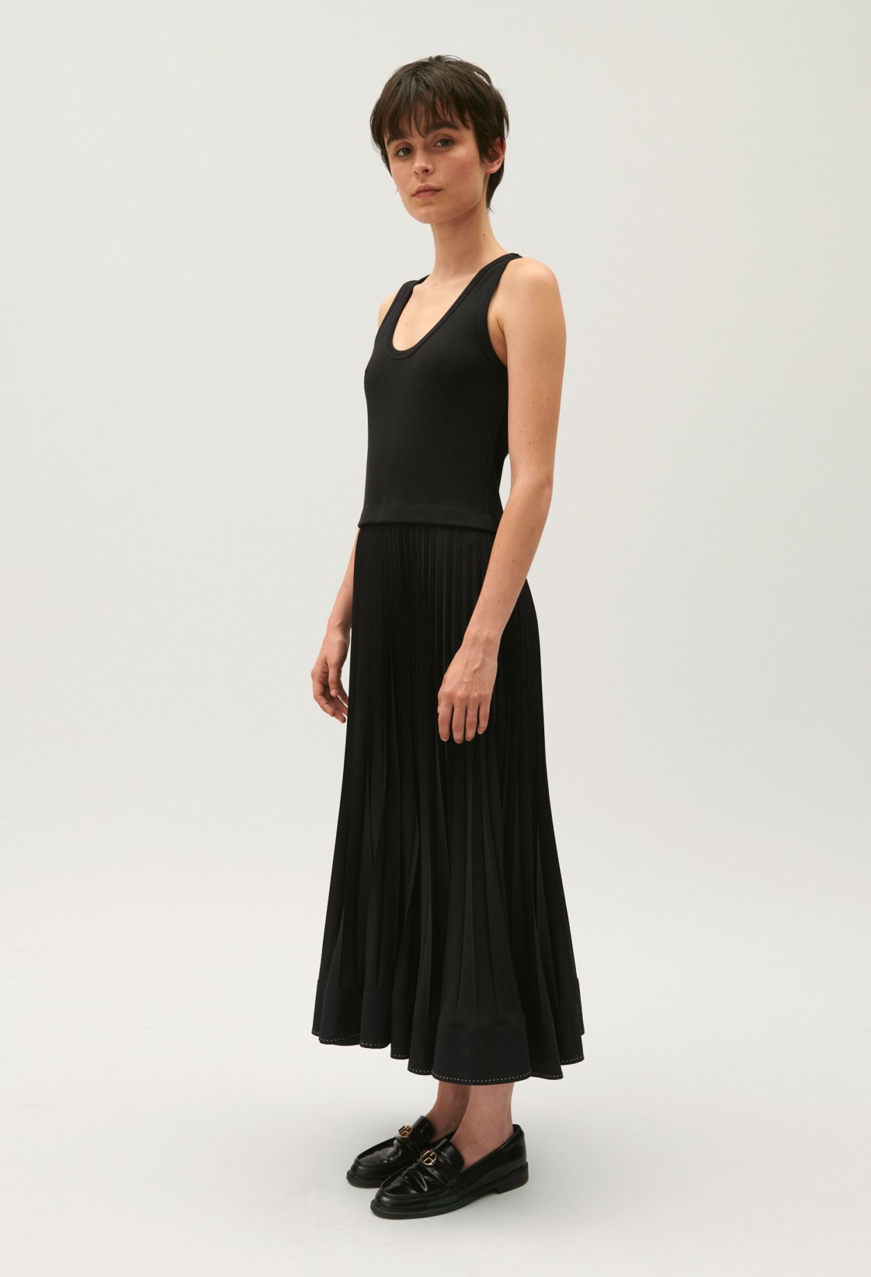 Robe longue trompe l'&oelig;il noire