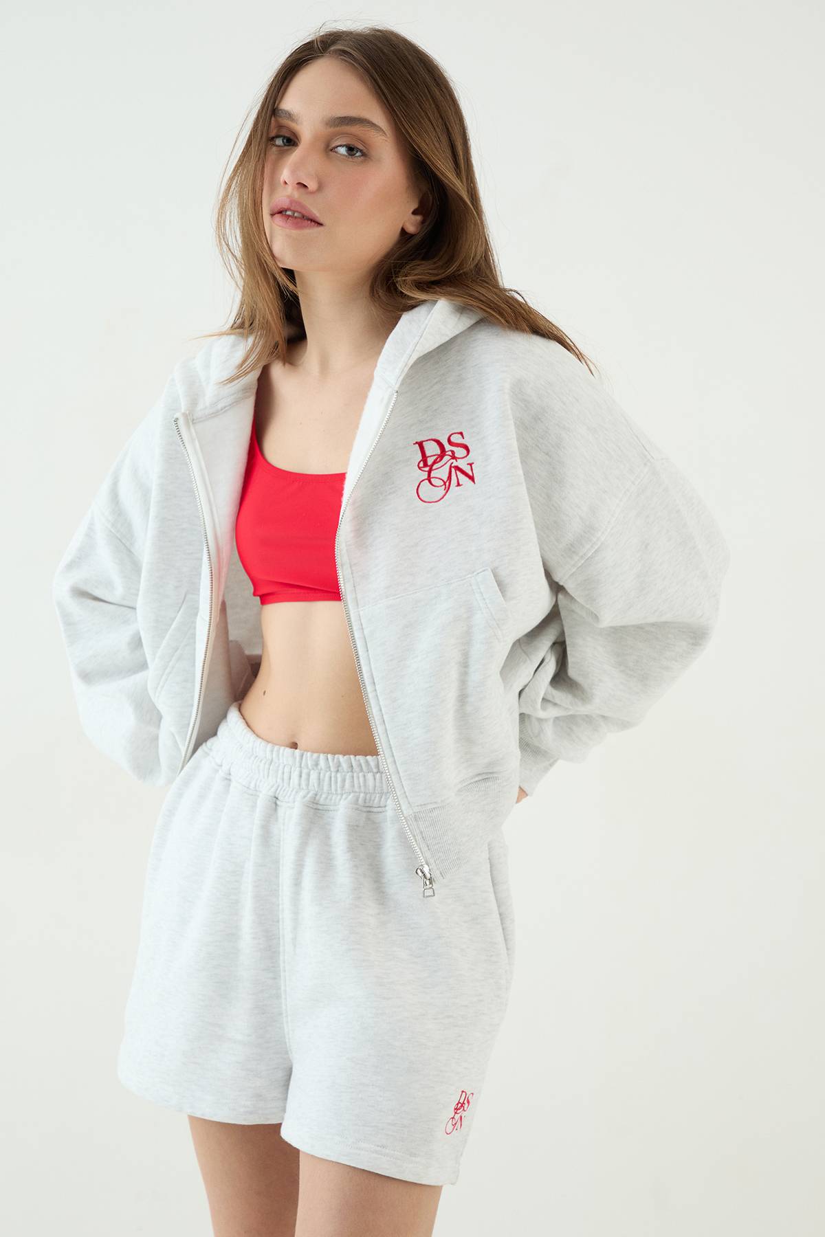 Sweat À Casynthétiqueche Court Boxy Avec Fermeture Éclair Dsgn Studio