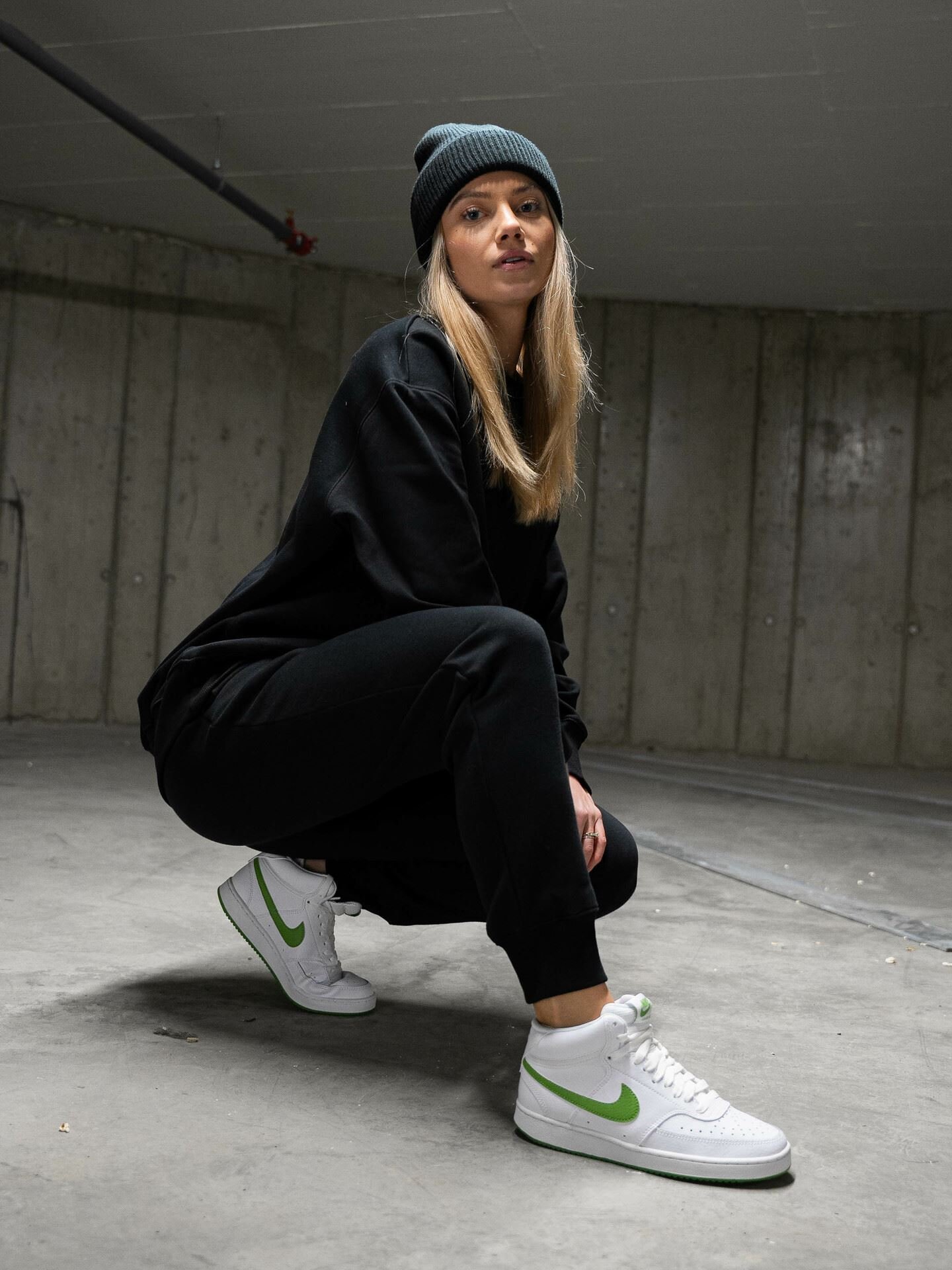 Court Vision Mid