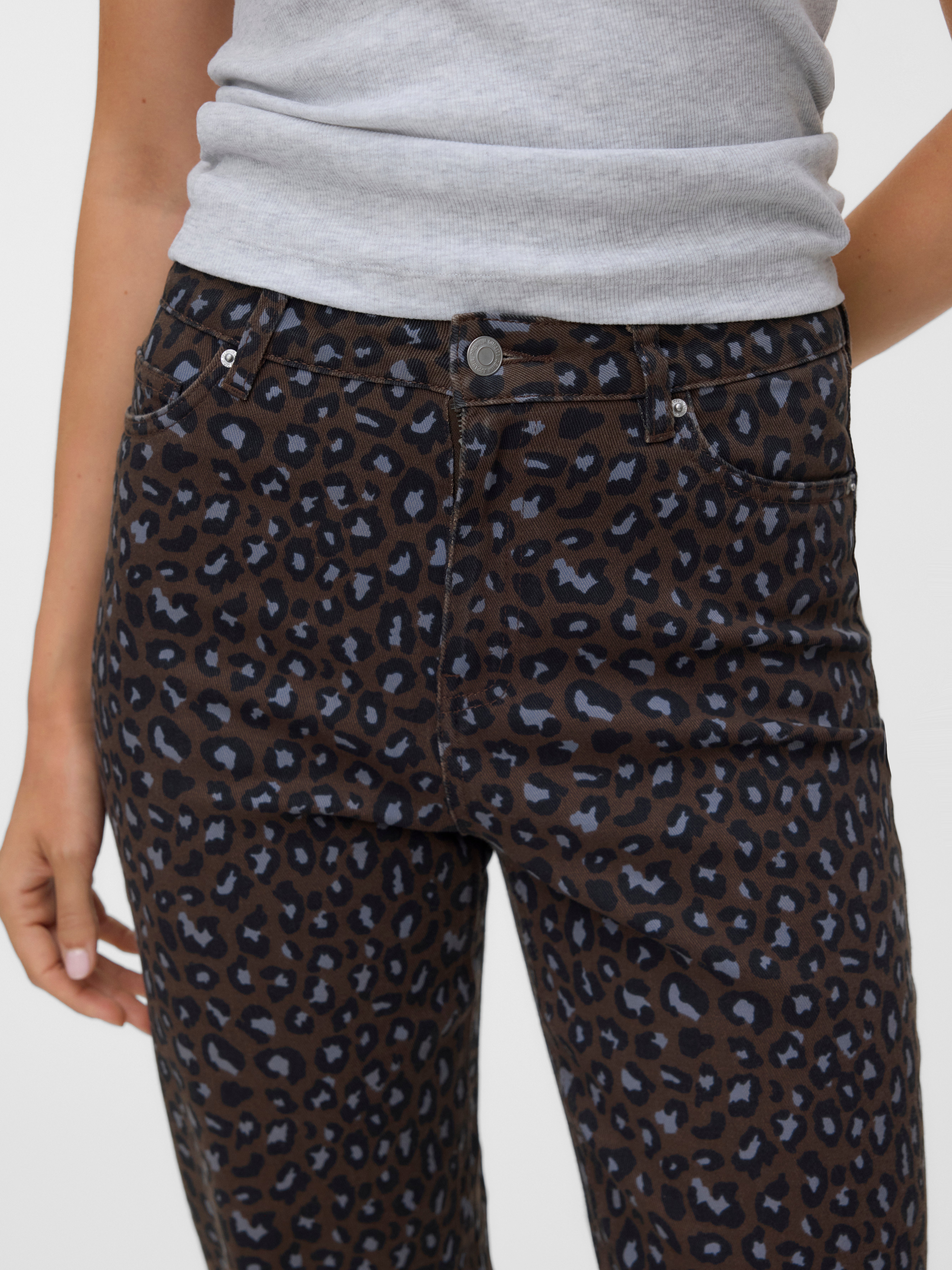 VMTESSA High rise Mom fit Jeans