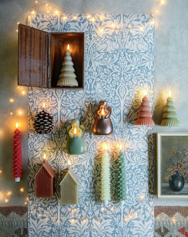 Anna's Collection - Kaars dennenappel led 3d vlam op batterij met t...