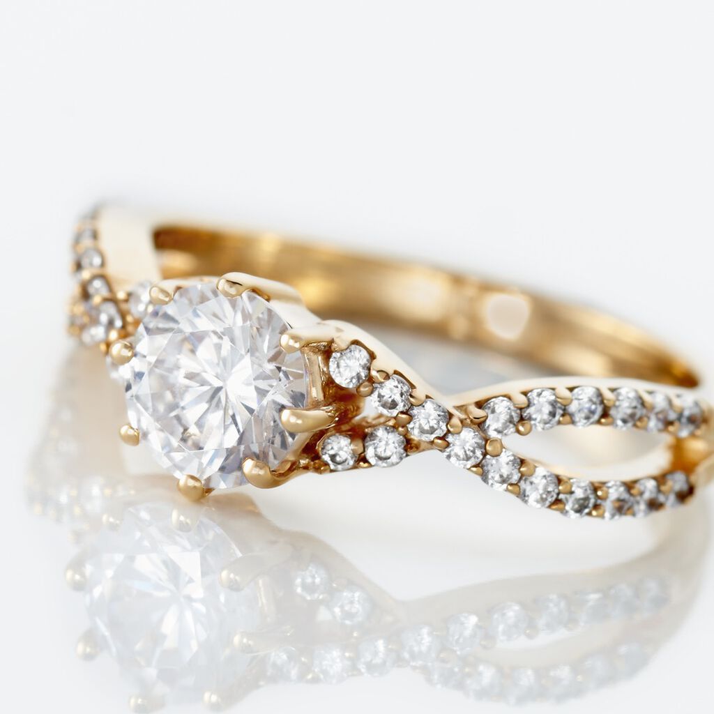 Bague Solitaire Plaqué Or Jaune Arienne Oxydes De Zirconium