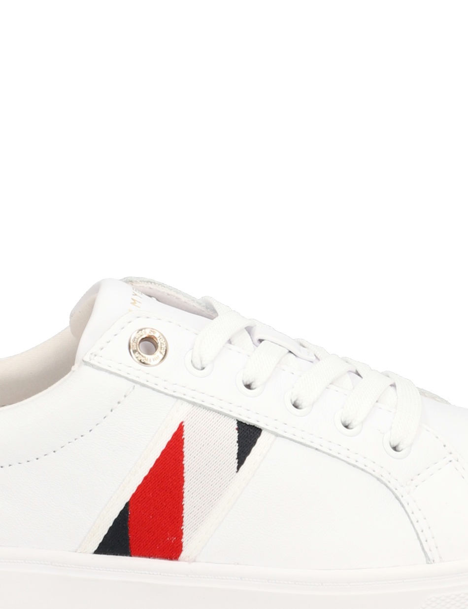 CORPORATE TOMMY CUPSOLE