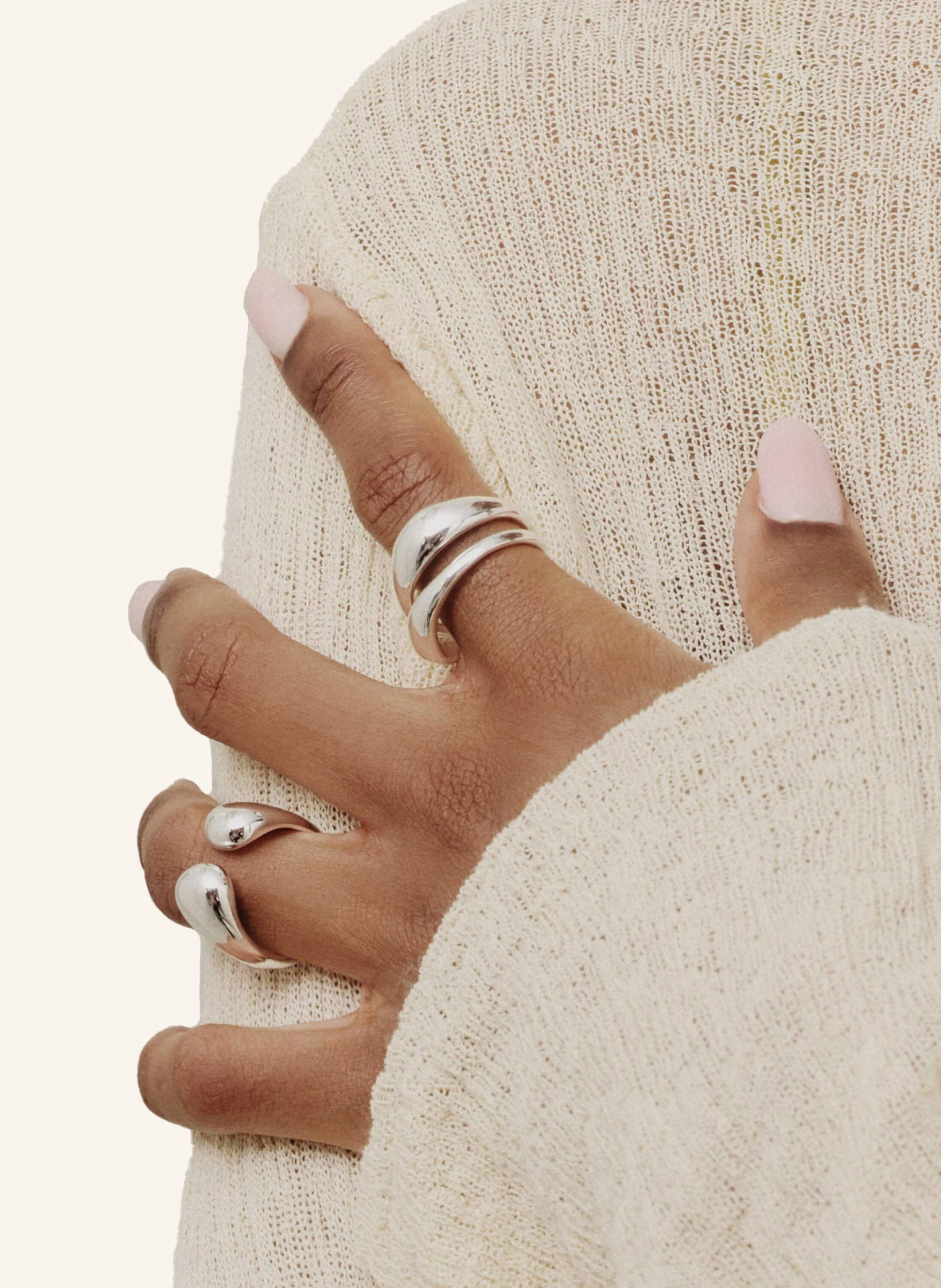 Pompidou Ring CHUBBY EMBRACE RING by GLAMBOU