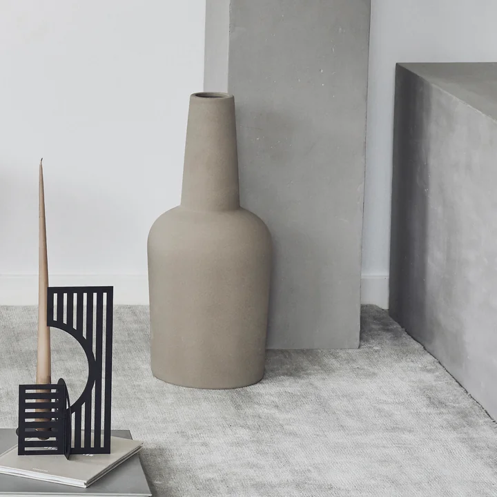 Kristina Dam Studio - Dome Vase large Ø 18 x H 49 cm, grau