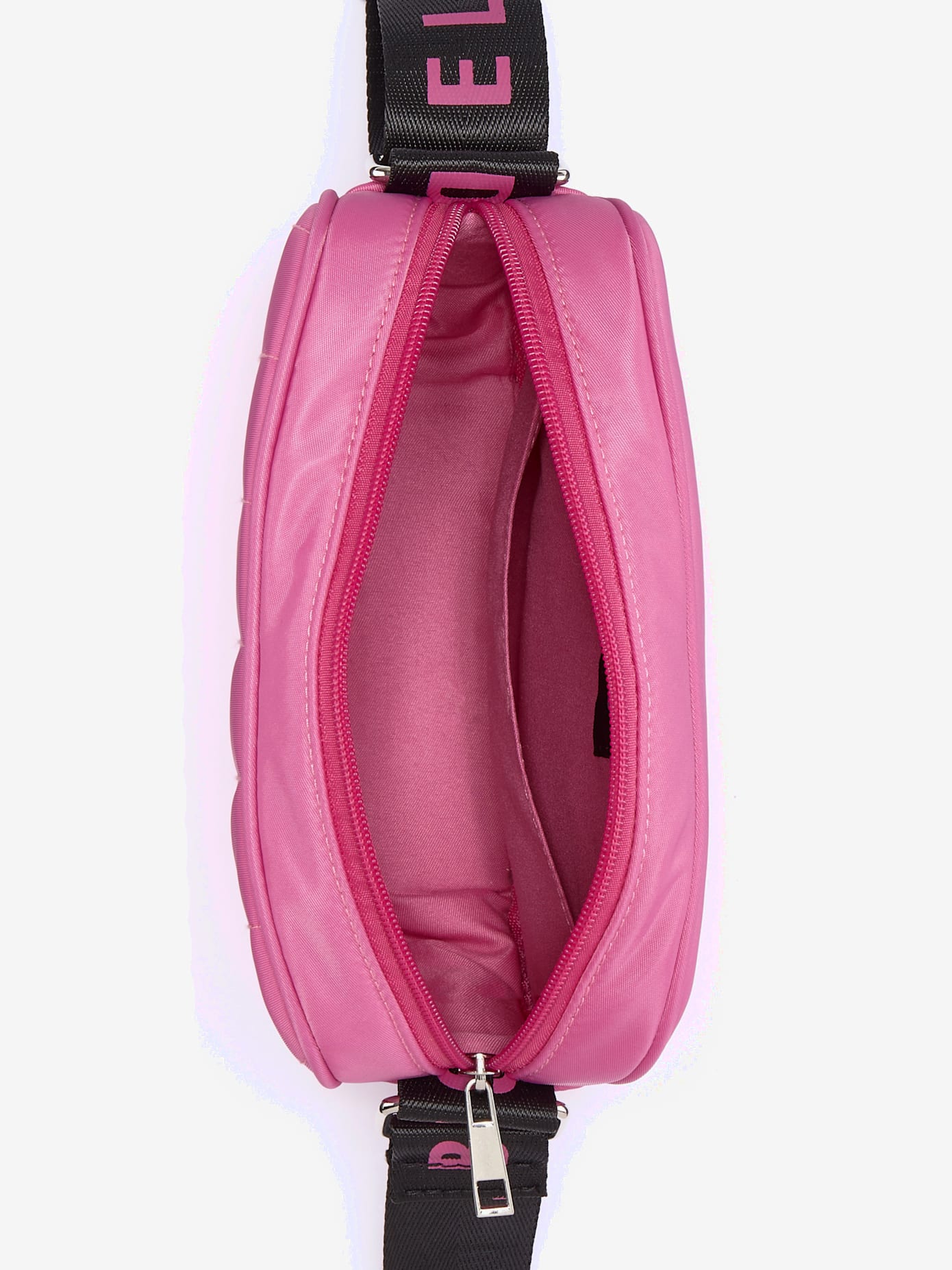 Mini-sac avec matelassage tendance et logo imprimé sur la bandoulière