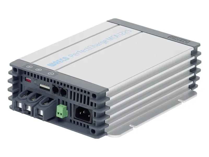 Dometic Group PerfectCharge MCA 1225 - Automatisk oplader 12 V 25 A