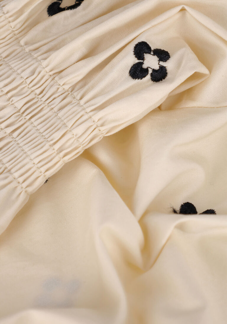 FRANKIE & LIBERTY gebroken wit frankie & liberty blouse fabia blouse