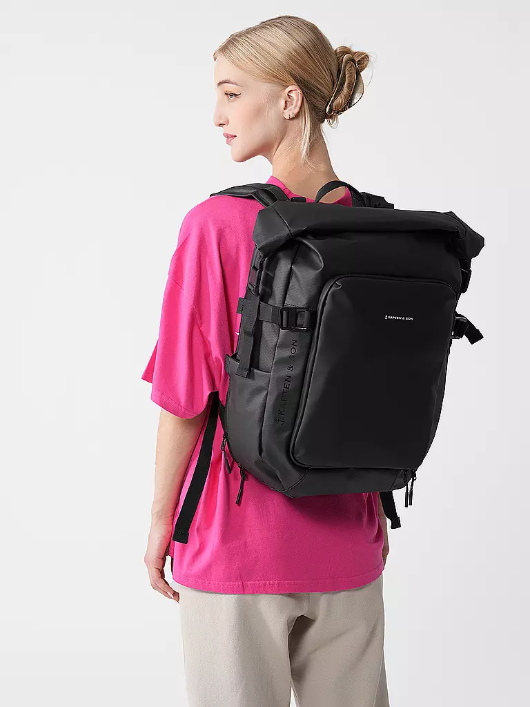 KAPTEN & SON Rucksack LISBON, erweiterbar schwarz