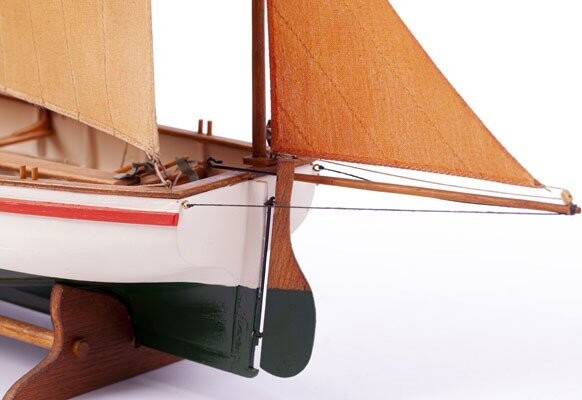 Billing Boats - Le Bayard 906 - 1:30 - Bb906