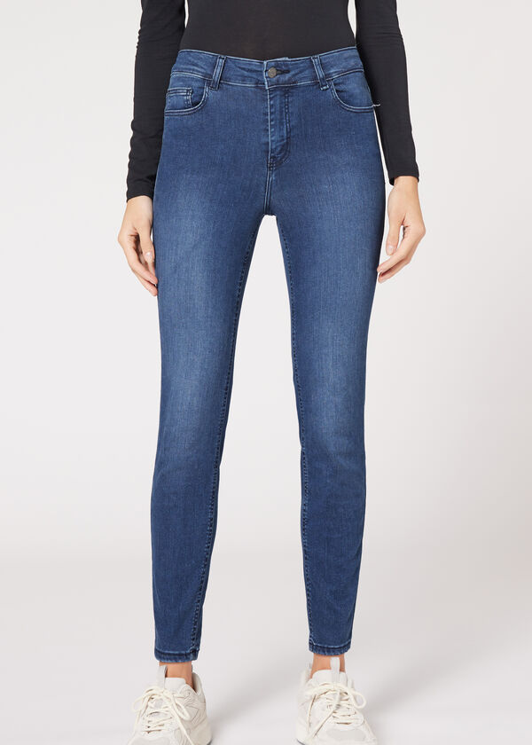 Calça jeans super skinny ultra elástica