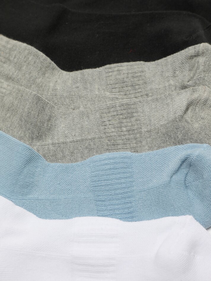 Pacote com 5 pares de meias esportivas - Sortidas