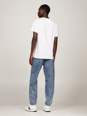 Camiseta Essencial Slim Fit com Estampa de Logo