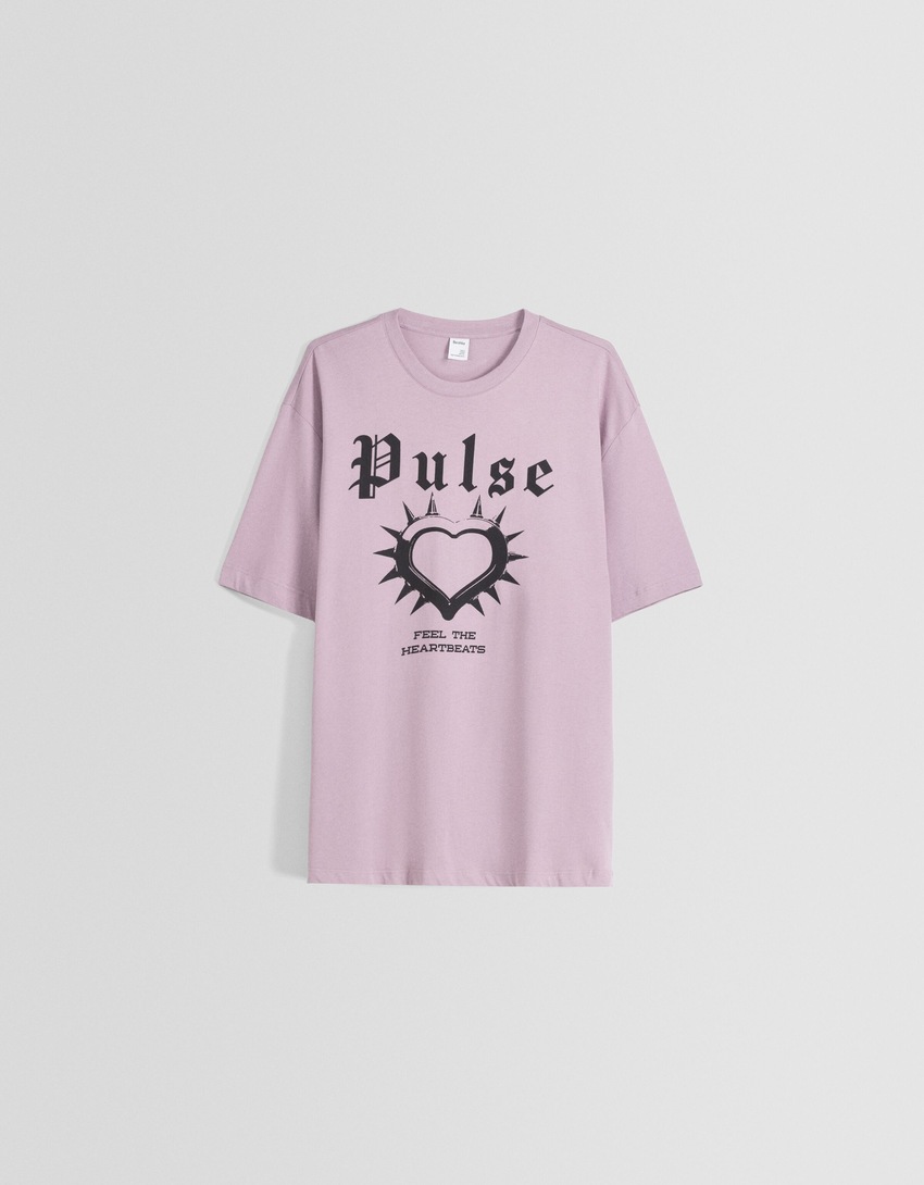 Camiseta de manga curta com estampa e modelagem quadrada