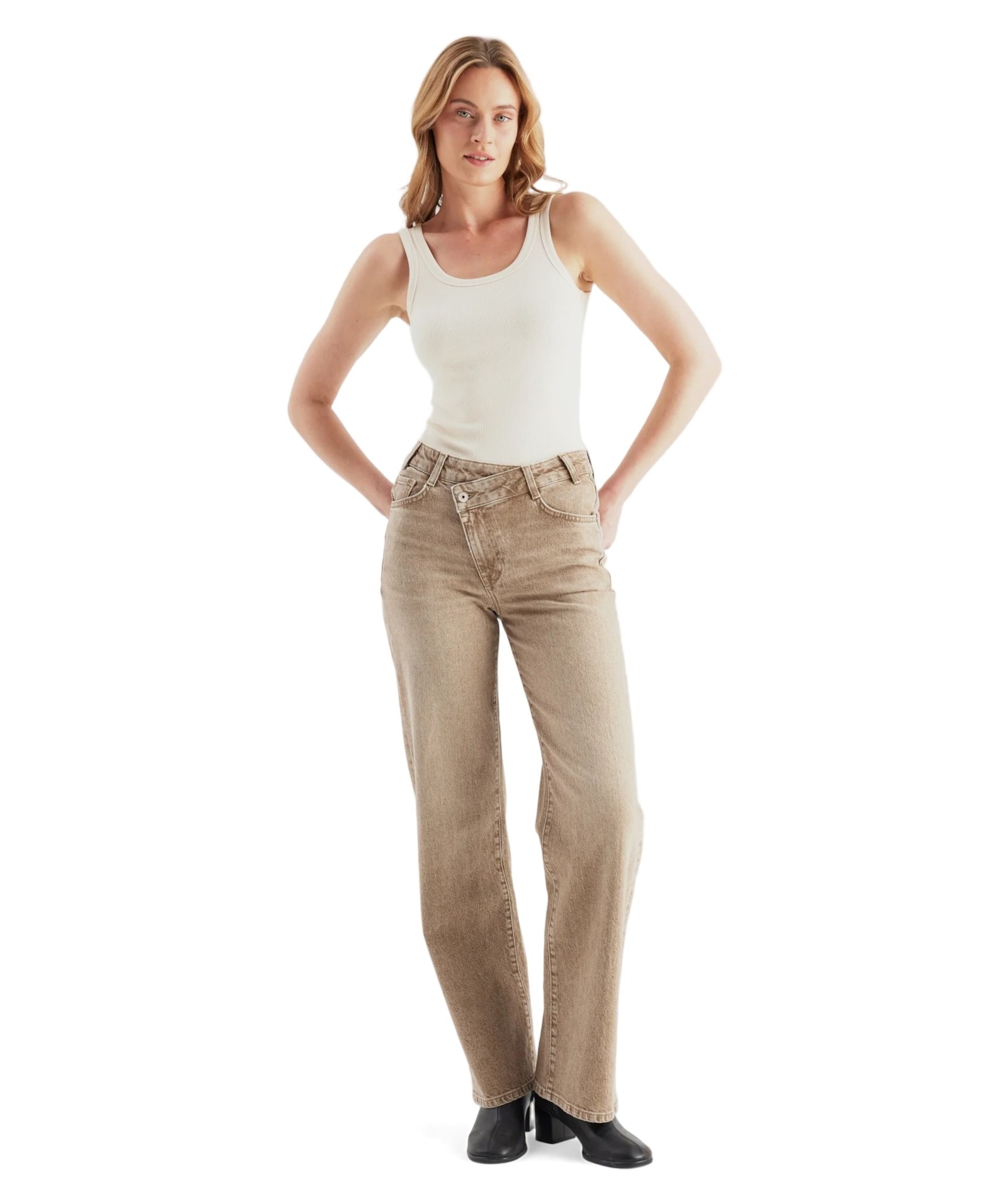 Cup of Joe Denim relaxed straight jeans dames jeans beige