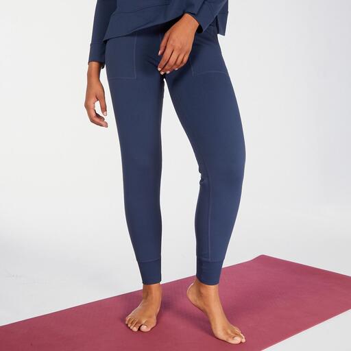 Daba de Yoga Nascida para Viver