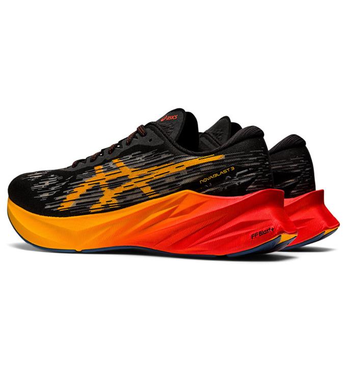 ASICS Men Novablast 3 Hardloopschoenen