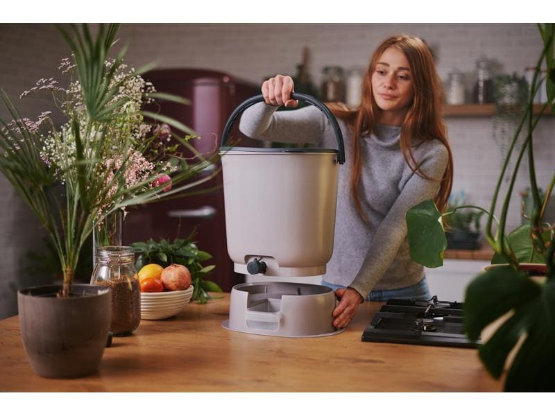 Bokashi Komposter Essential, Grau, 2er-Set inkl. Erde Die Kompostierungslösung für das ganze Jahr