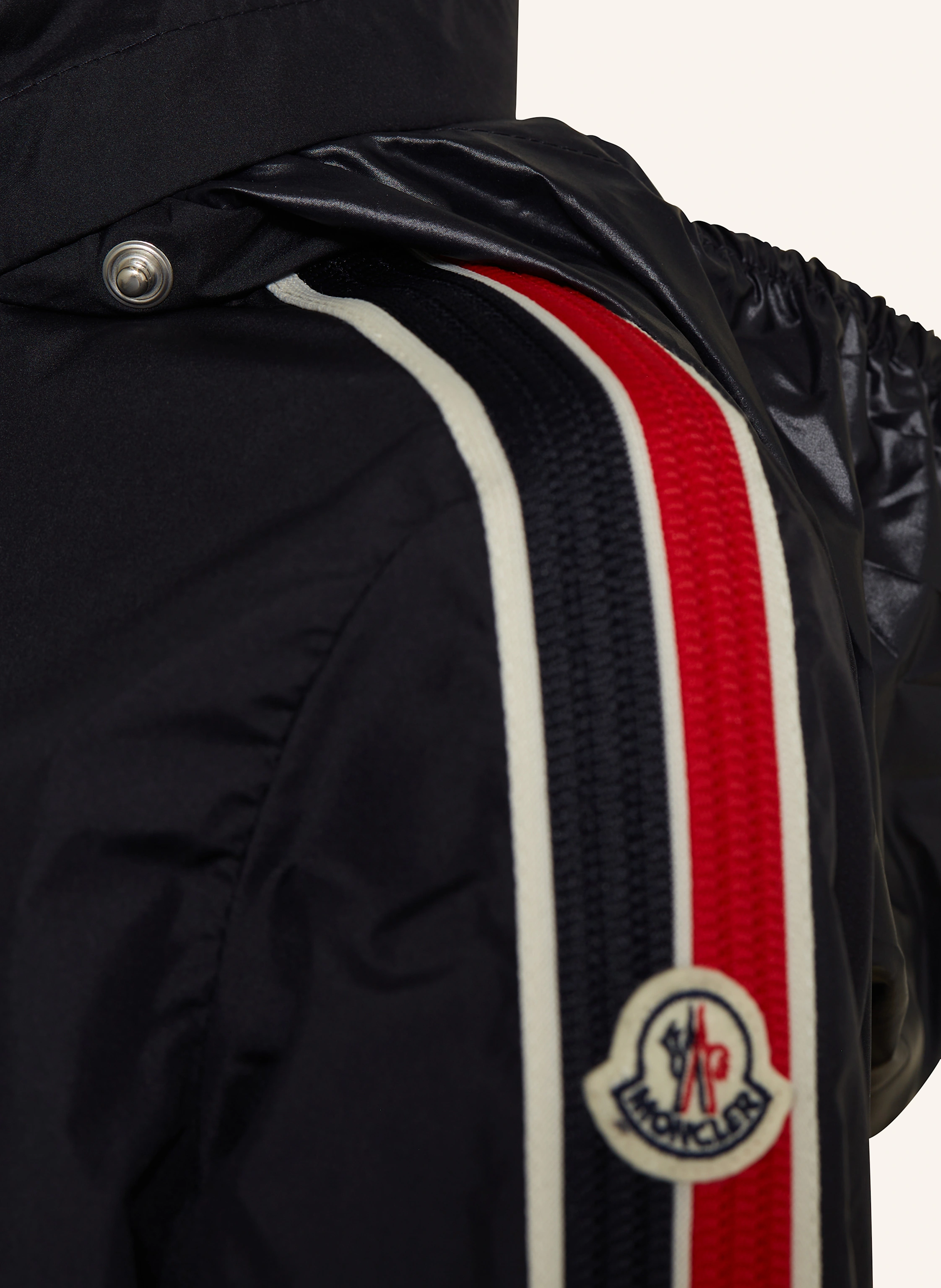 MONCLER enfant Jacke NIKKI