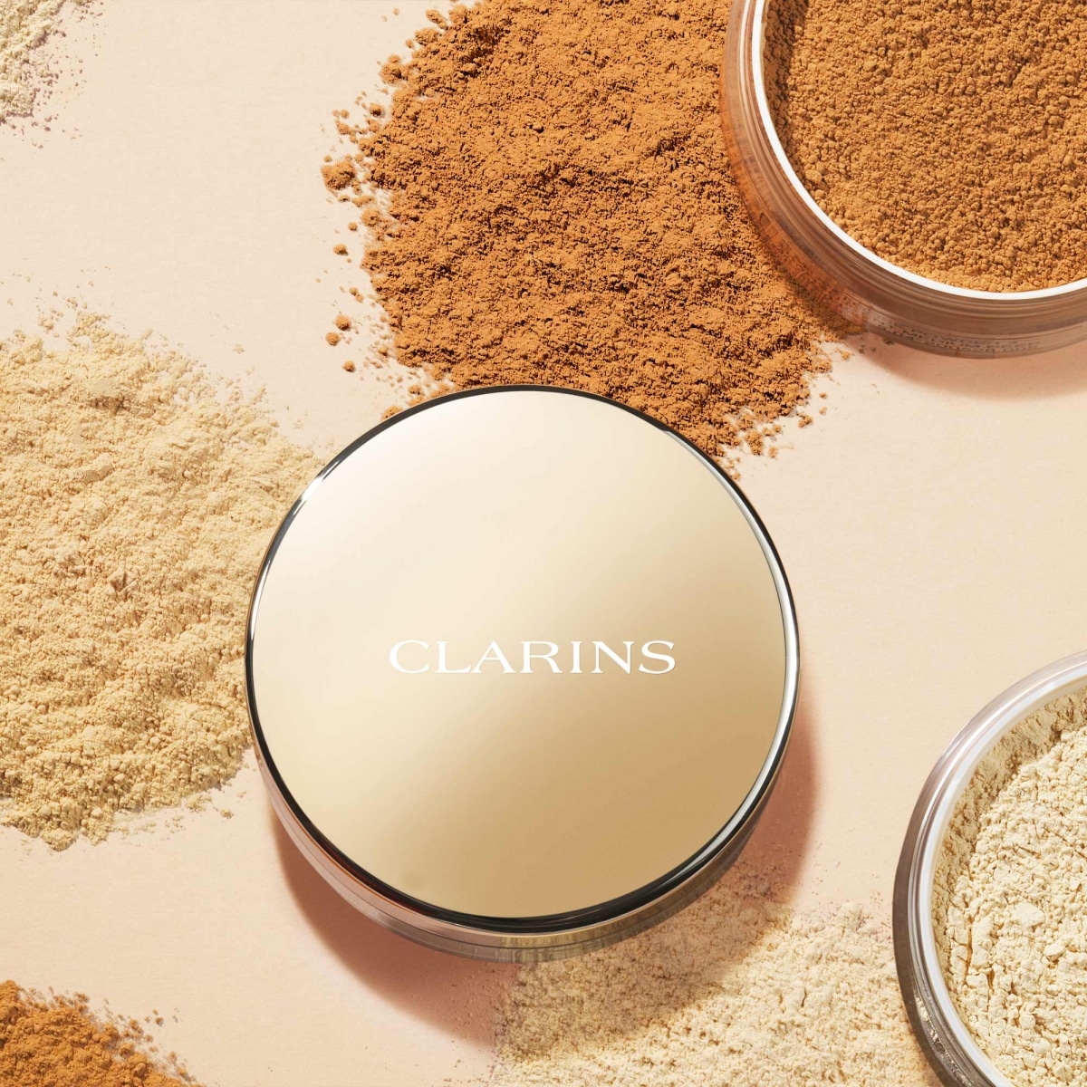 CLARINS Ever Matte Loose Powder Poudre libre matifiante infusée au lait de pêcher