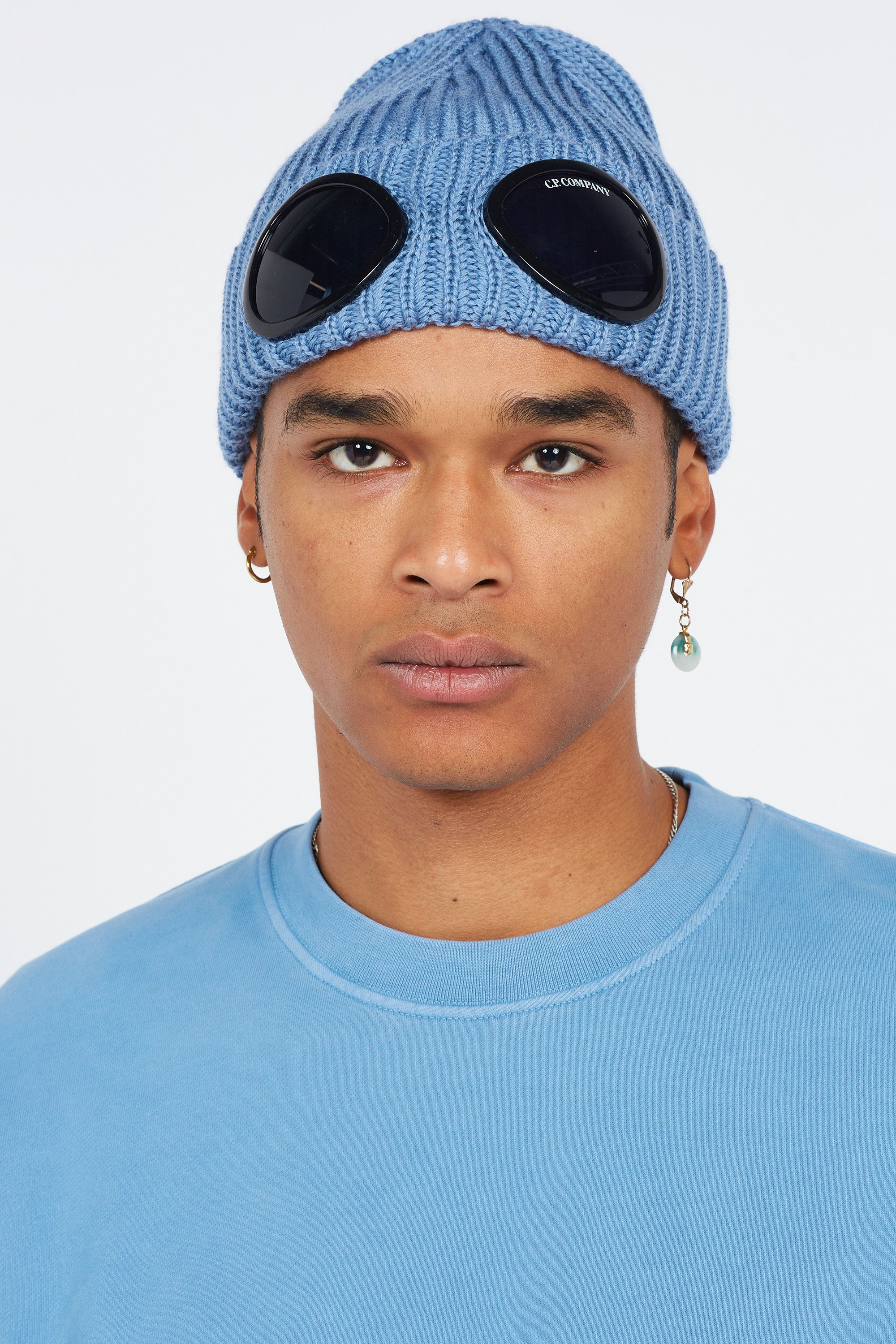 C.P. COMPANY Bonnets  EXTRAFINE MERINO WOOL GOGGLE BEANIE Bleu