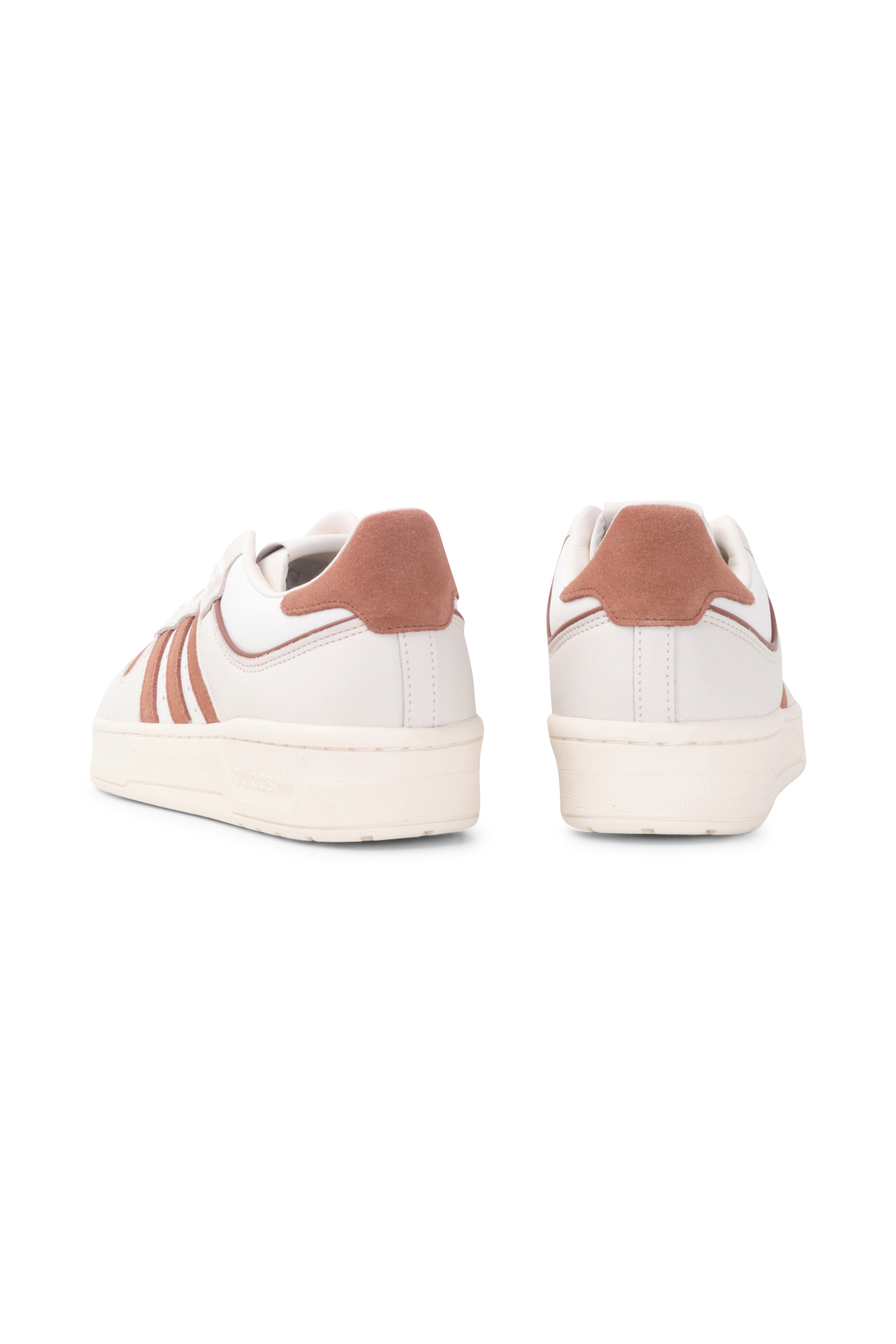 ADIDAS Baskets RIVALRY 86 LOW Blanc
