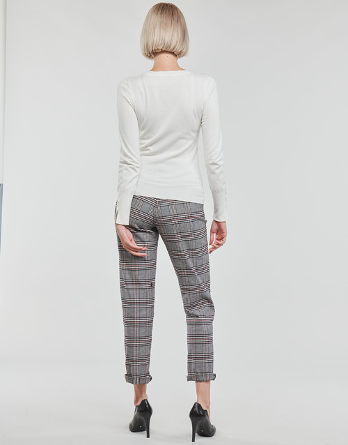 Guess - GENA VN LS SWTR - Beige