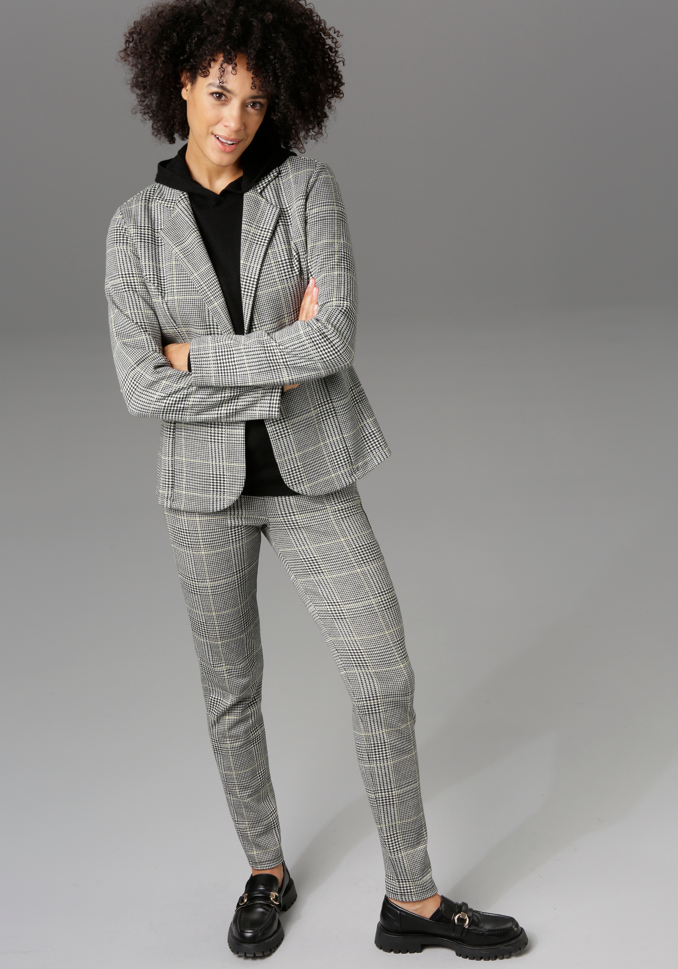 Aniston CASUAL Sweatblazer , im Karo-Dessin