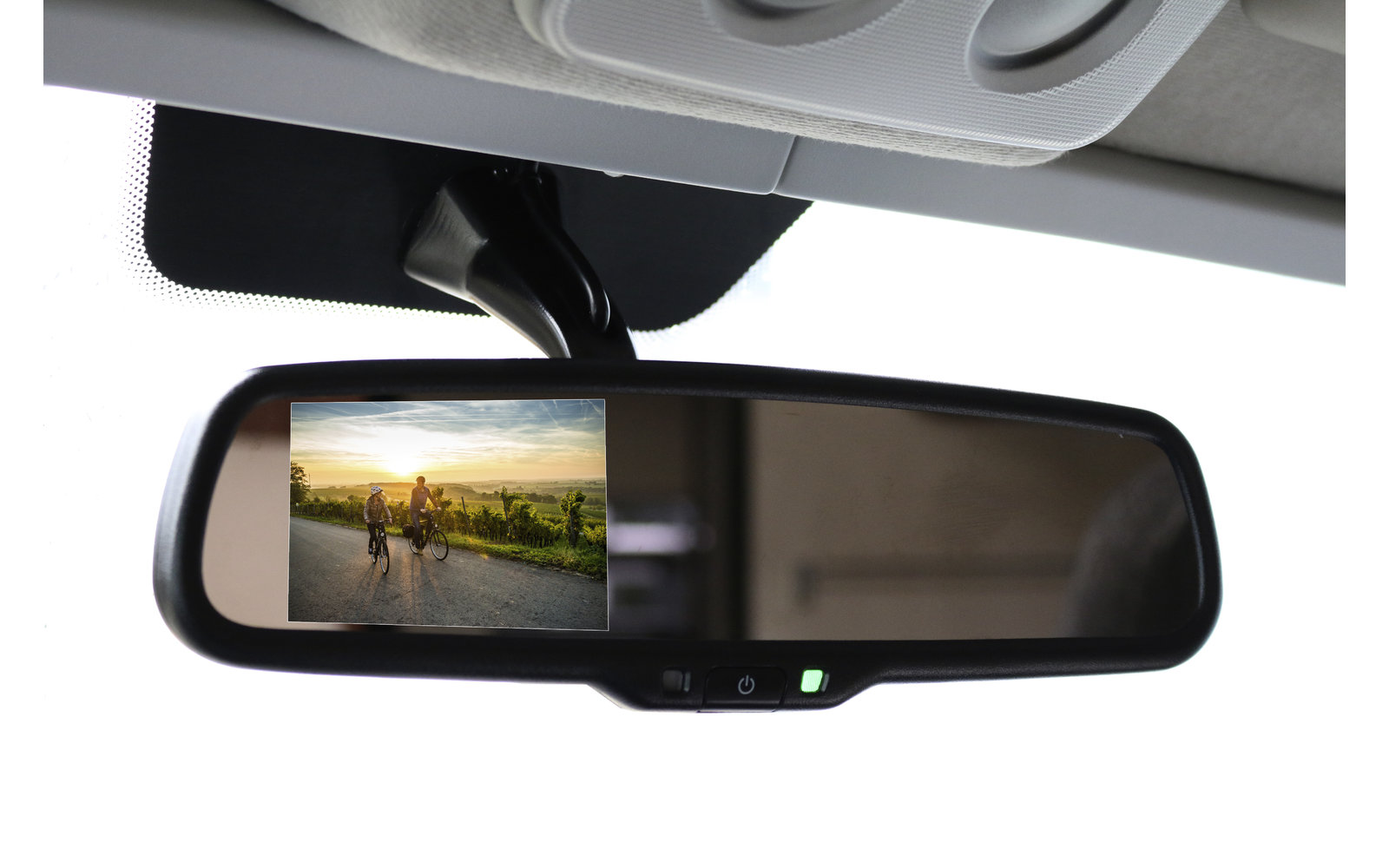 Caratec Rückfahrvideo-Set für Kastenwagen