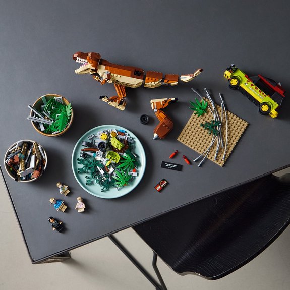 L’évasion du T. rex de Jurassic Park LEGO JURASSIC WORLD 76956