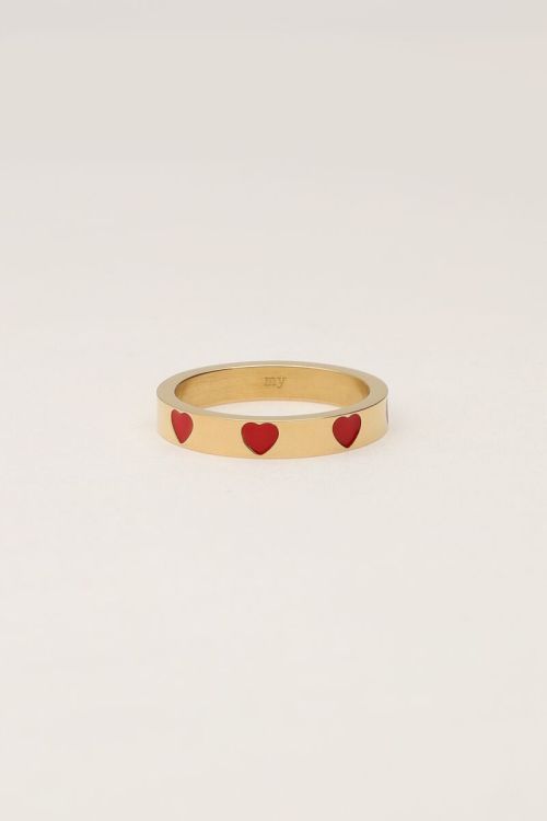 Ring met rode hartjes