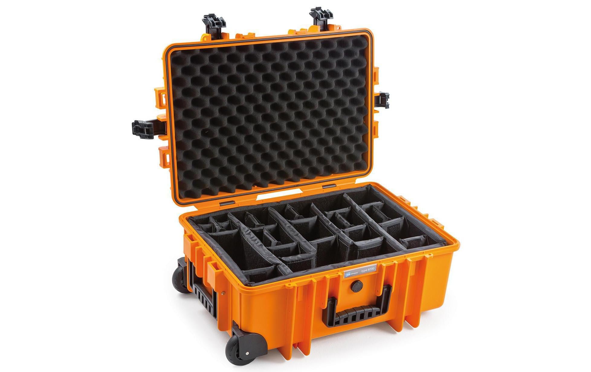 Outdoor-Koffer Typ 6700 RPD Orange<br>Outdoor-Koffer mit Teleskopgriff und leicht laufenden Rollen