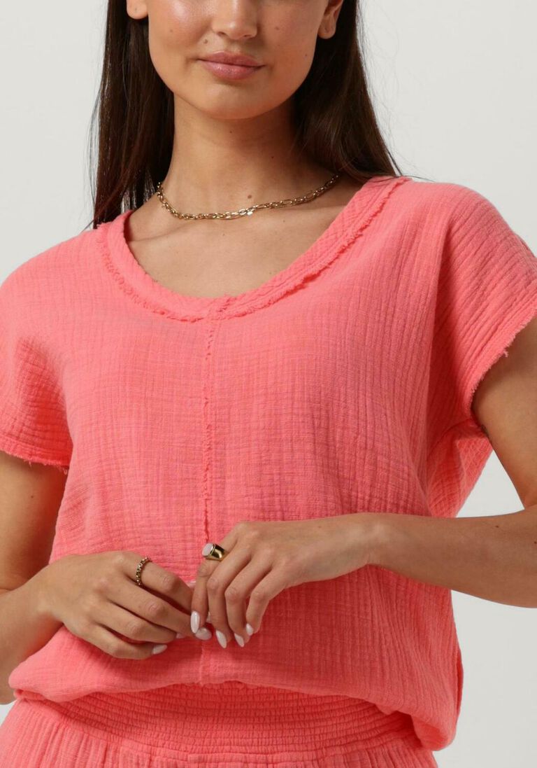 CIRCLE OF TRUST koraal circle of trust top janice top