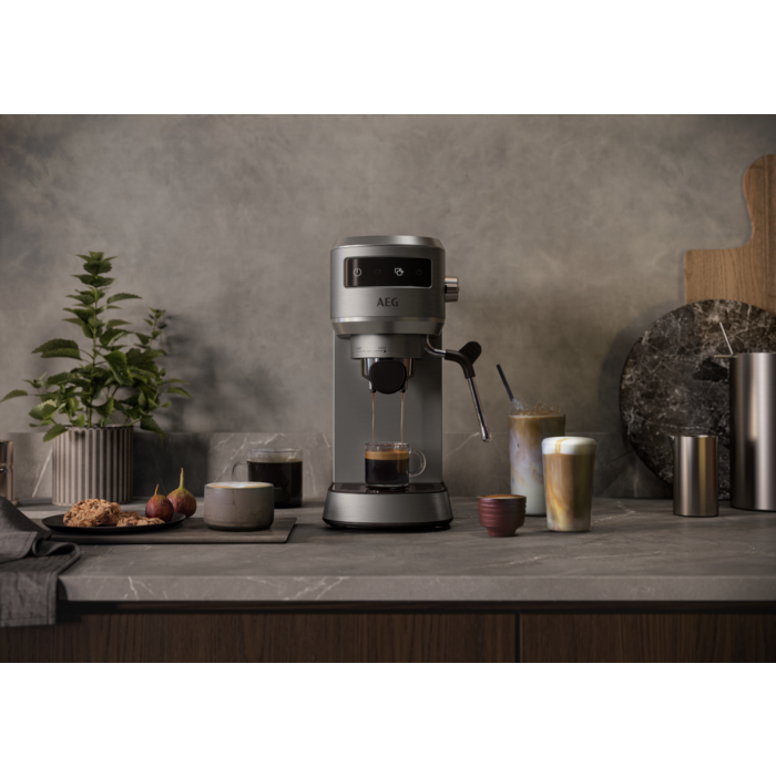 AEG EC6-1-6ST Gourmet 6 Espresso portafilter coffee maker