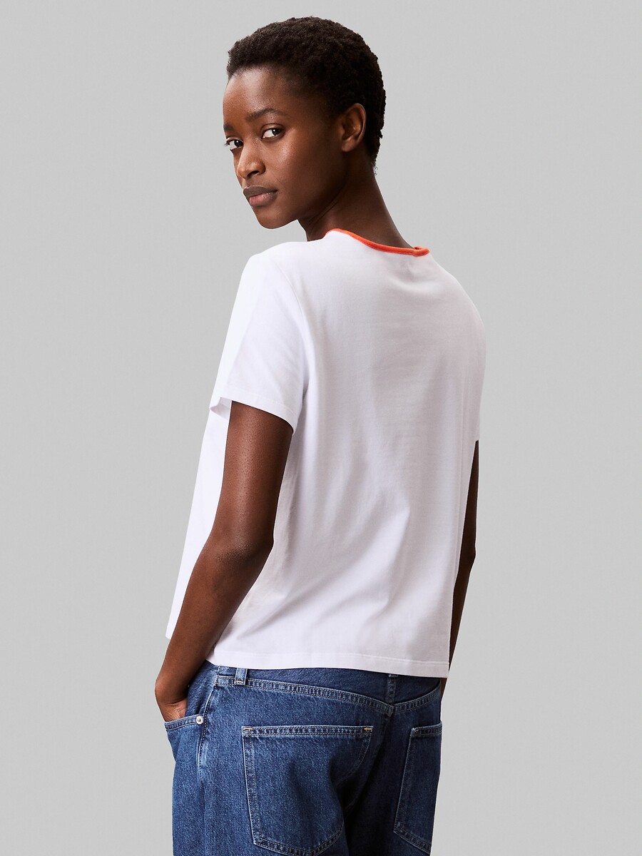 CALVIN KLEIN JEANS<br>Camiseta de manga curta com logo retrô